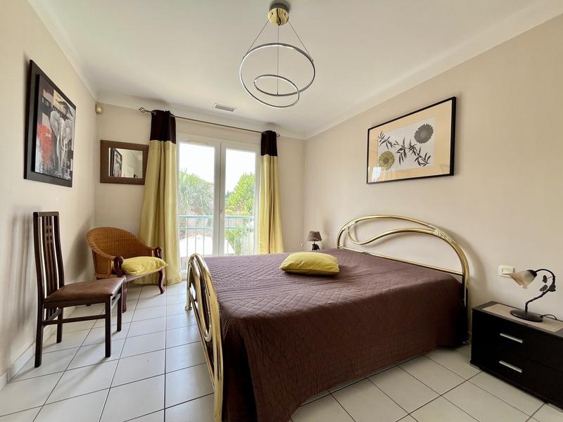 Maison - 155 m² - 7 pièces