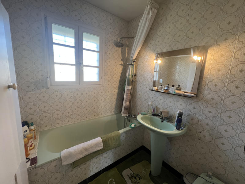 Maison - 95 m² - 4 pièces