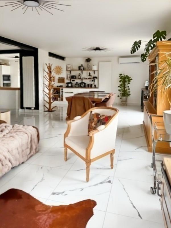 Maison - 165 m² - 8 pièces