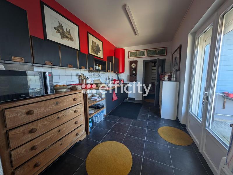 Maison - 110 m² - 4 pièces