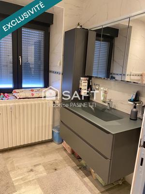 Maison - 90 m² - 4 pièces