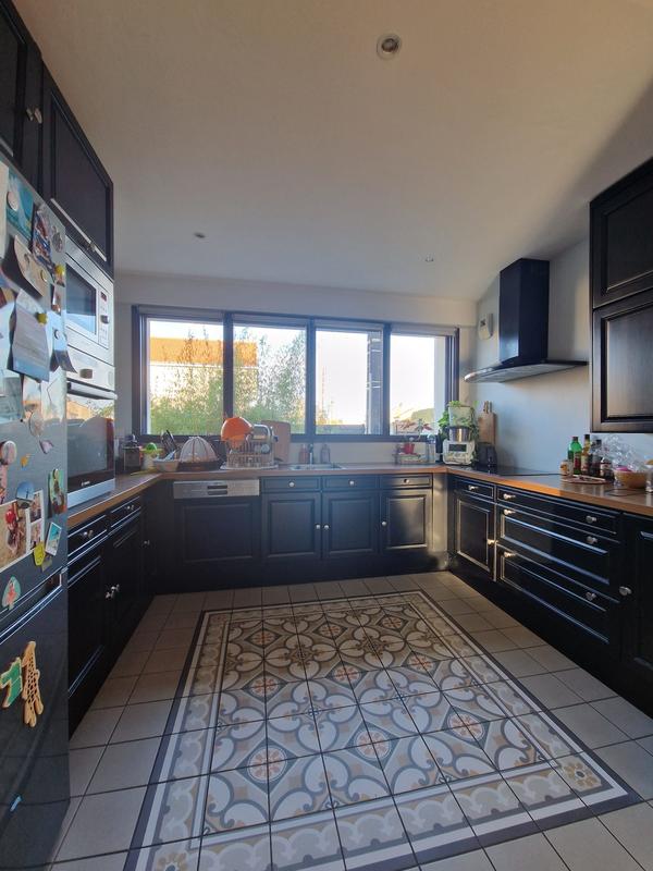 Maison - 135 m² - 6 pièces