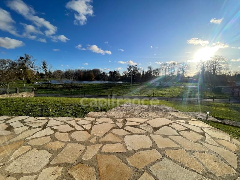 Maison - 102 m² - 5 pièces