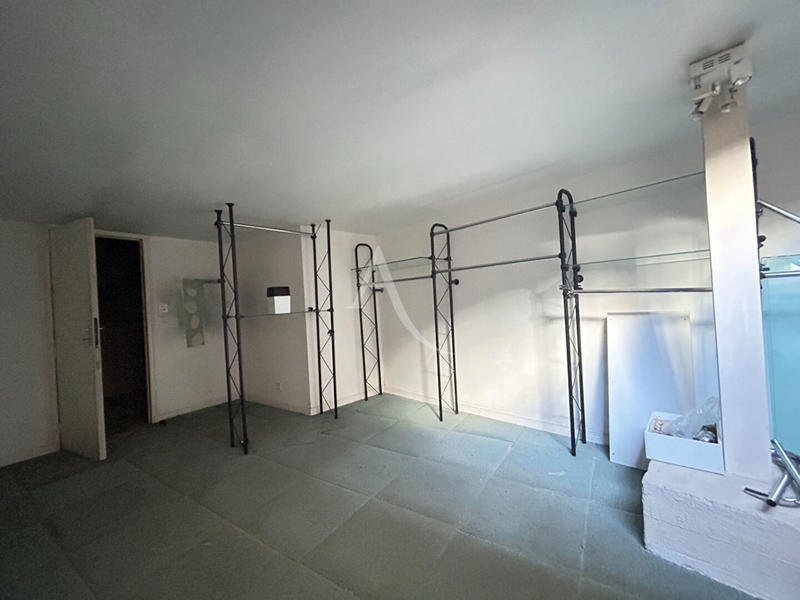 Local commercial - 67 m²