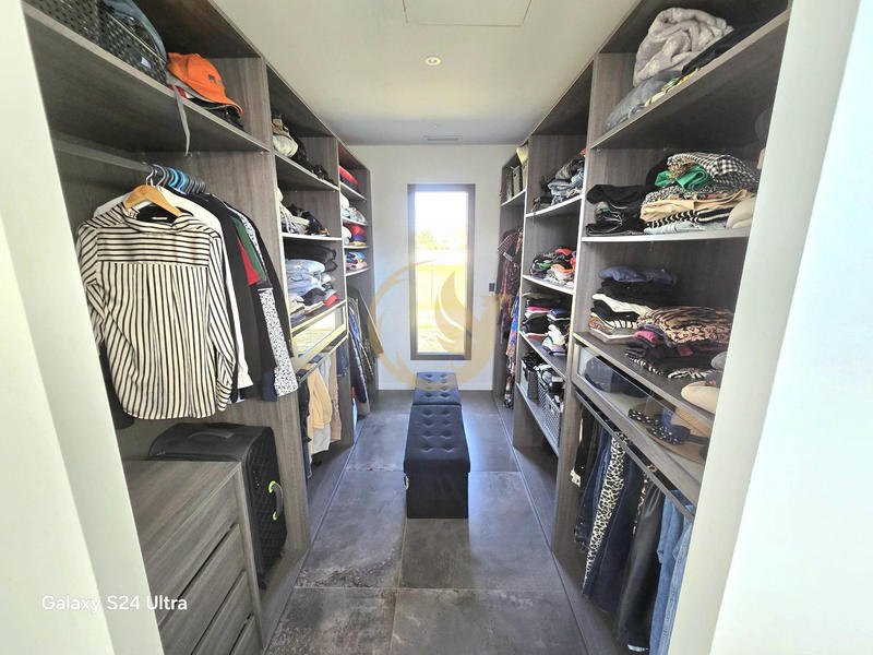 Maison contemporaine - 165 m² - 5 pièces