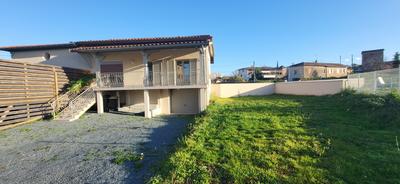 Maison - 95 m² - 4 pièces