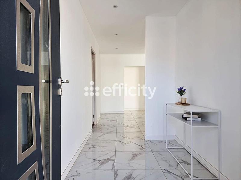 Pavillon - 90 m² - 4 pièces