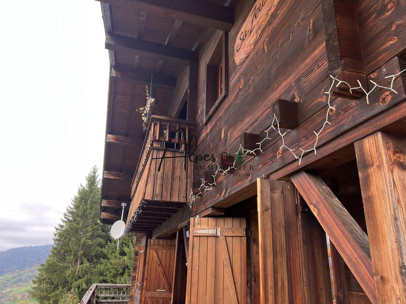 Châlet - 93 m² - 5 pièces