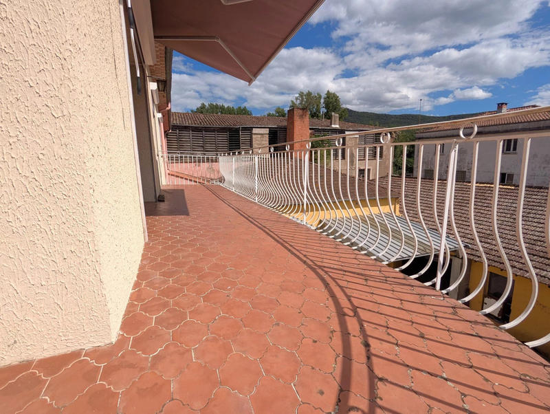 Immeuble - 3 200 m²