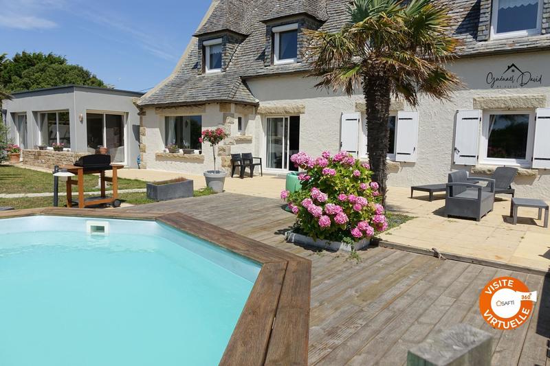 Villa - 214 m² - 9 pièces