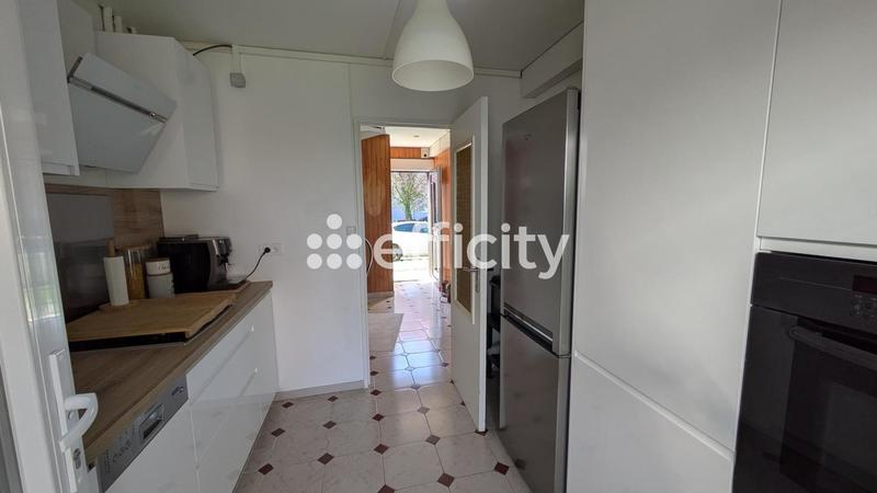 Maison - 85 m² - 5 pièces