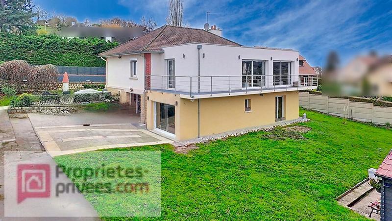 Maison - 178 m² - 7 pièces