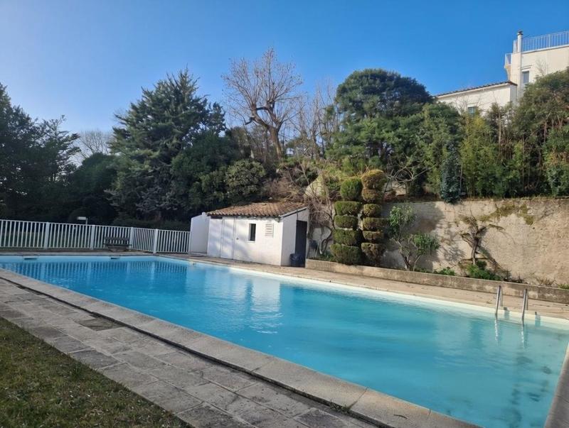 Appartement - 107 m² - 4 pièces