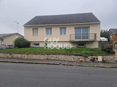 Maison - 92 m² - 6 pièces