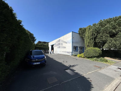 Local d'activités - 410 m²