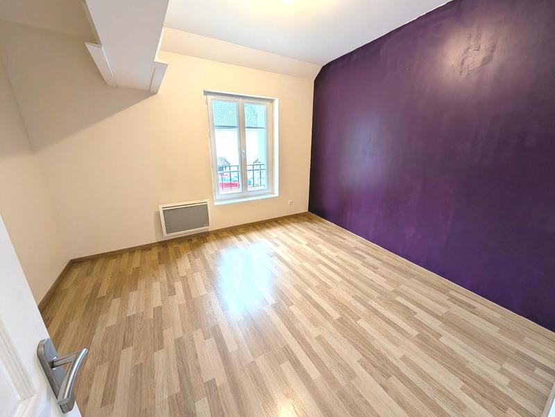 Maison ancienne - 378 m² - 9 pièces