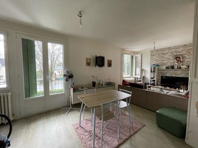 Appartement - 73 m² - 5 pièces