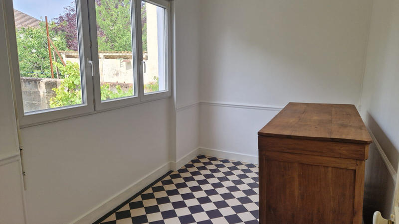 Maison - 93 m² - 5 pièces