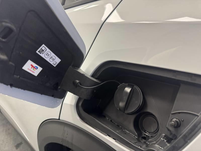 Peugeot 2008 Hybrid 145 e-Dcs6 Gt