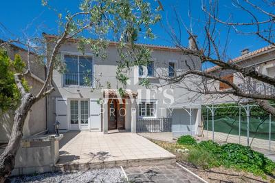 Maison - 122 m² - 5 pièces