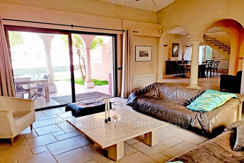 Maison - 165 m² - 6 pièces