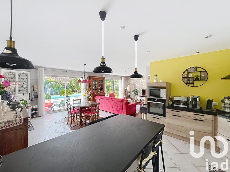 Maison - 120 m² - 5 pièces