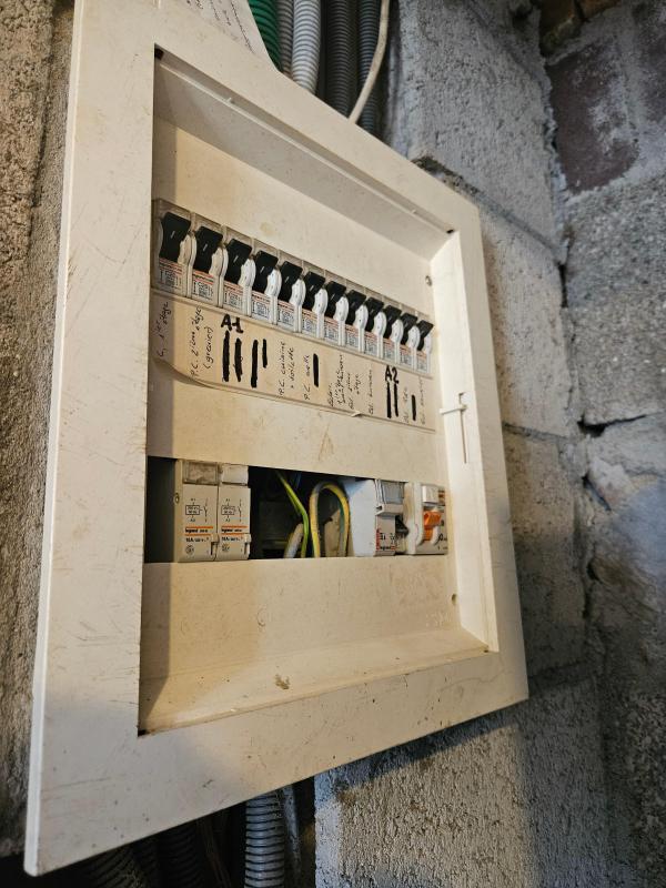 Maison - 85 m² - 3 pièces