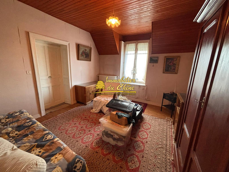 Maison - 255 m² - 10 pièces