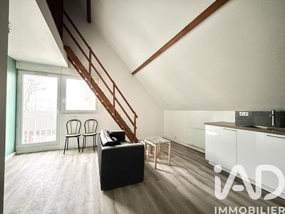 Studio - 30 m² - 1 pièce