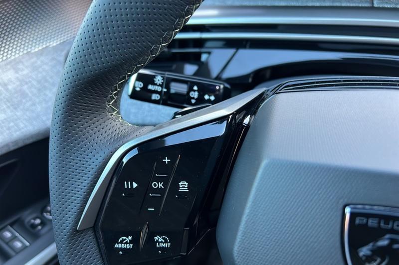 Peugeot 3008 Hybrid 145 E-Dcs6 Gt Alca