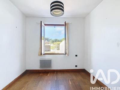Maison - 81 m² - 4 pièces