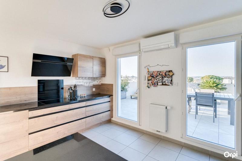 Appartement - 66 m² - 3 pièces