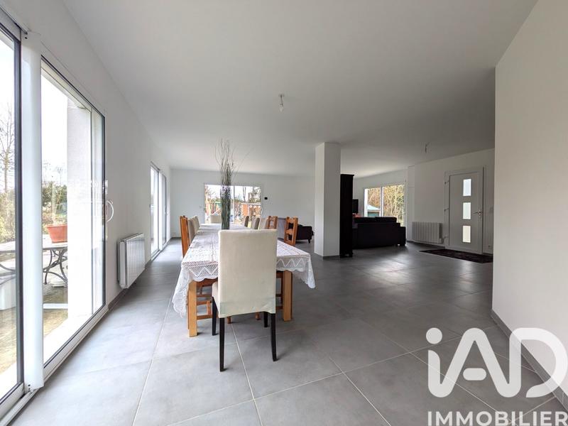 Maison - 190 m² - 7 pièces