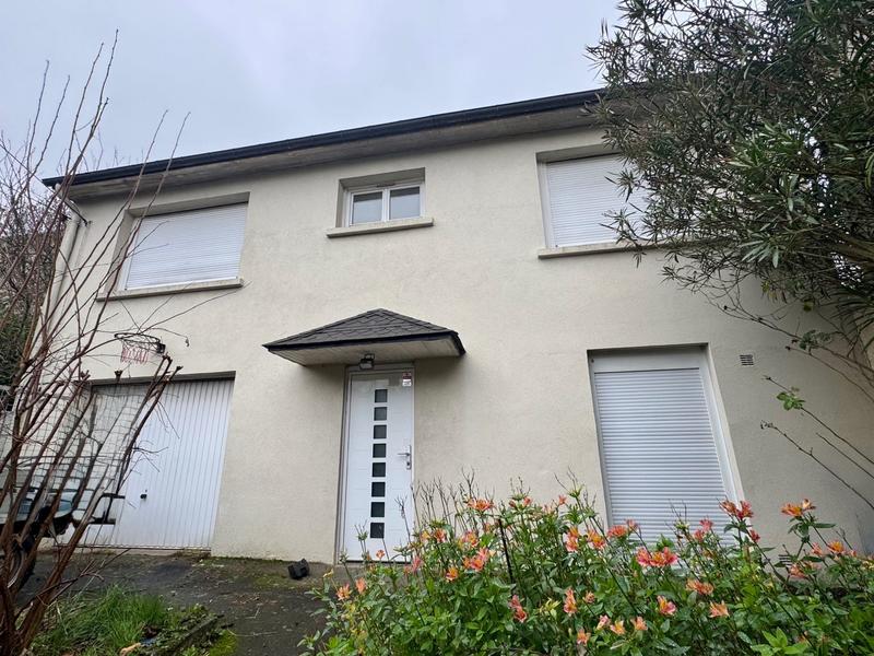 Maison - 135 m² - 6 pièces