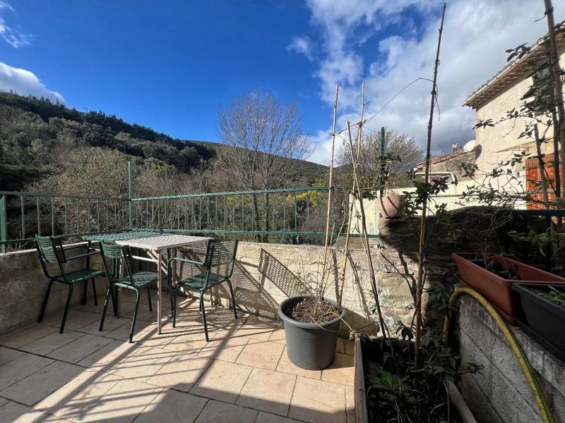 Maison de village - 270 m² - 6 pièces