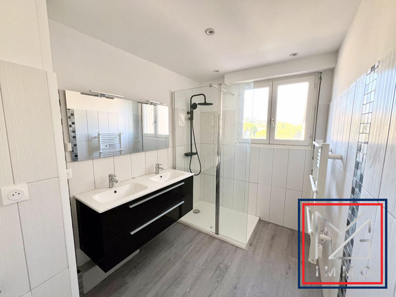 Appartement - 60 m² - 3 pièces