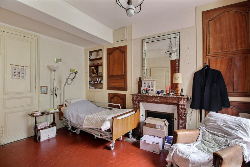 Demeure - 186 m² - 7 pièces