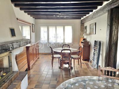 Maison - 149 m² - 7 pièces