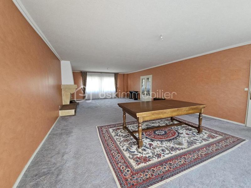 Appartement - 144 m² - 5 pièces