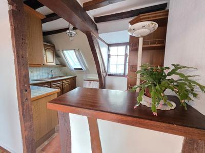 Appartement ancien - 65 m² - 3 pièces