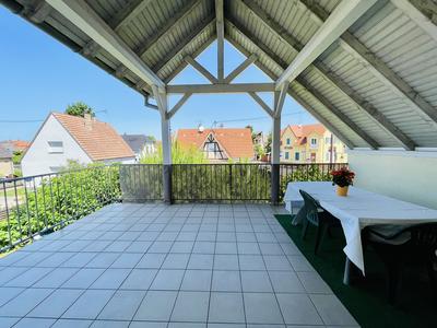 Maison - 189 m² - 8 pièces