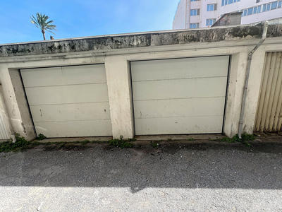 Parking / Garage - 13 m²