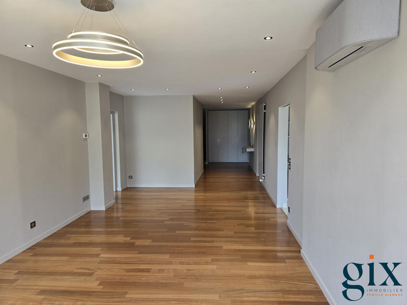 Duplex - 157 m² - 5 pièces