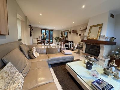 Maison - 130 m² - 6 pièces