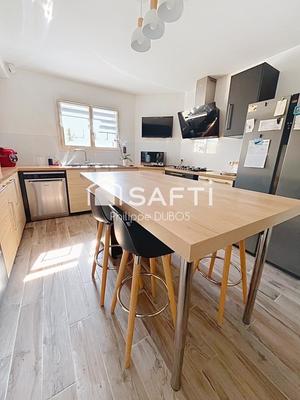 Maison - 161 m² - 5 pièces