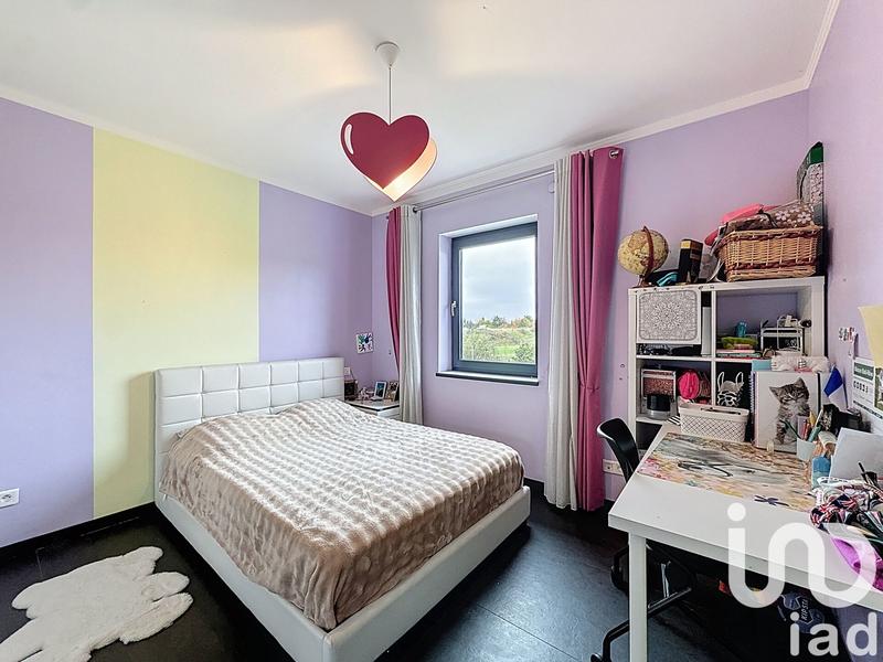 Maison - 230 m² - 6 pièces