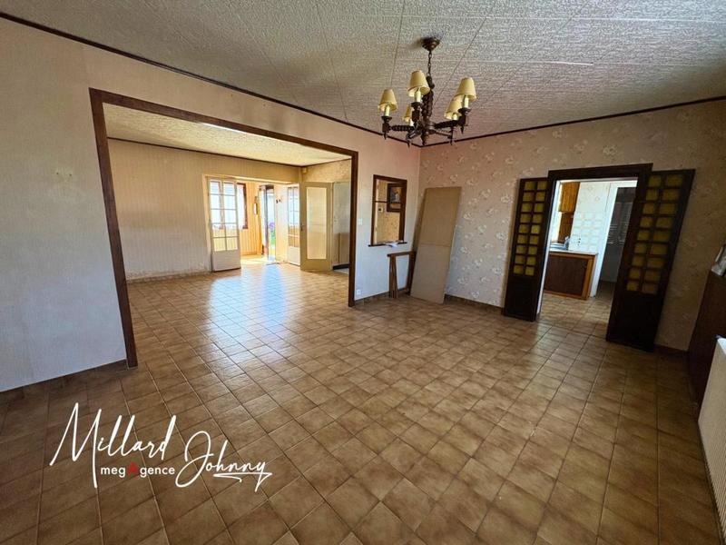 Maison - 104 m² - 4 pièces