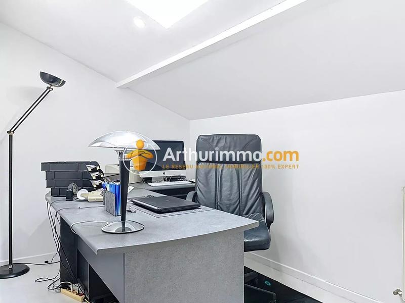 Maison - 205 m² - 7 pièces