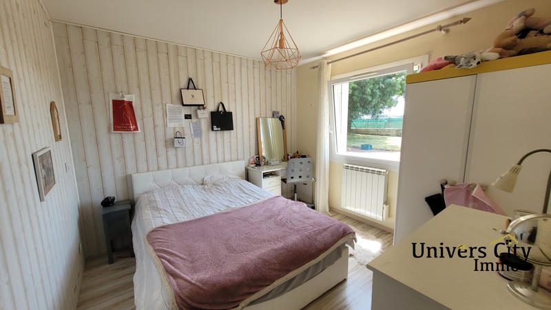 Maison traditionnelle - 160 m² - 6 pièces