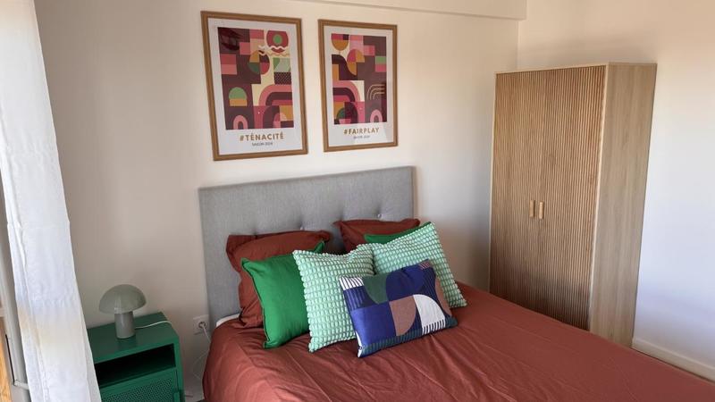 Chambre - 12 m² - 1 pièce